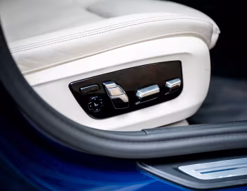 Interior Alpina D5 S Limousine [UK-spec] (G30) '2020–23