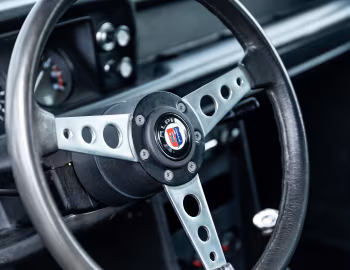 Интерьер Manhart Alpina A4 (BMW 2002 tii) (E10) '2023–н.в.