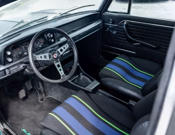 Интерьер Manhart Alpina A4 (BMW 2002 tii) (E10) '2023–н.в.