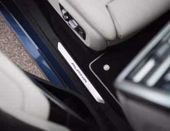 Интерьер 2021–22 Alpina XB7 [North America] (G07) '2020–22