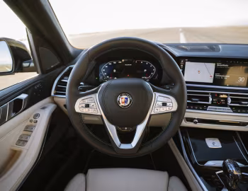 Торпедо 2021–22 Alpina XB7 [North America] (G07) '2020–22