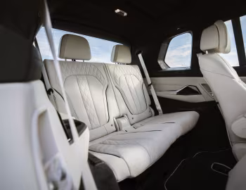 Интерьер 2021–22 Alpina XB7 [North America] (G07) '2020–22