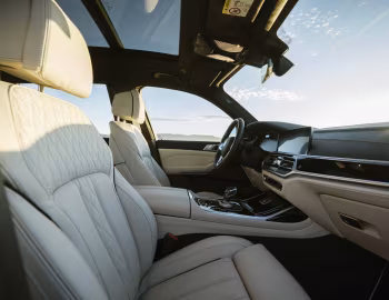 Интерьер 2021–22 Alpina XB7 [North America] (G07) '2020–22