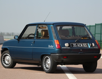 Renault 5 Alpine Turbo bleu