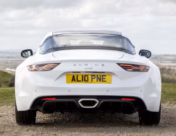 Alpine A110 [UK-spec] '2022–pr.