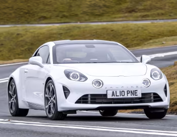 Alpine A110 [UK-spec] '2022–pr.