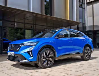 Renault Rafale E-Tech full hybrid esprit Alpine [UK-spec] '2024–pr.