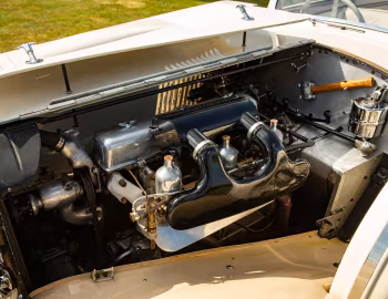 Sous la capuche Alvis Speed 25 SB Drophead Coupe by Lancefield '1938