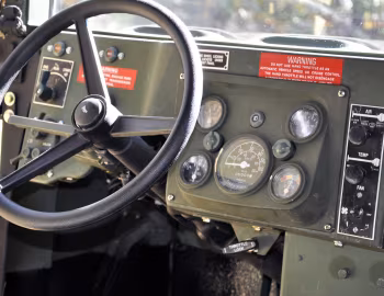 Painel frontal HMMWV M998 '06.1984–94