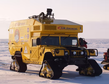 Moon-1 Humvee Rover '2009