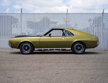 1970 AMC AMX (7039-7)