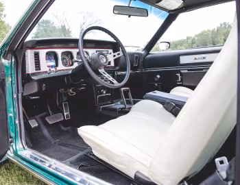 Інтер'єр 1974 AMC Javelin AMX (7479-8)