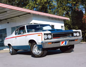 1970 AMC Rebel "The Machine" (7019-0)
