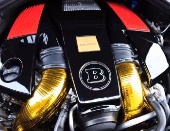 Sob o capô Brabus B63S Widestar (X166) '2013–16