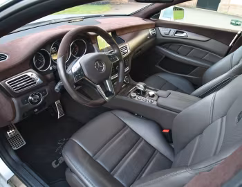 Interior Carlsson CK 63 RSR (C218) '2013–14