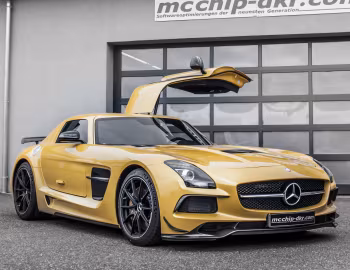 McChip-DKR Mercedes-Benz SLS 63 AMG Black Series (C197) '2014