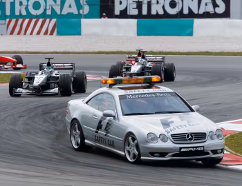 Mercedes-Benz CL 55 AMG F1 Safety Car, McLaren MP4/15