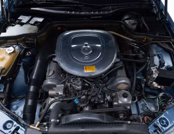 Bajo el capó AMG 500 SEL "Blueberry" (V 126 E 50) '1984