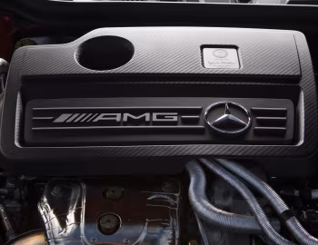 Sob o capô Mercedes-Benz A 45 AMG 4MATIC "Edition 1" [Australia] (W176) '2013–14