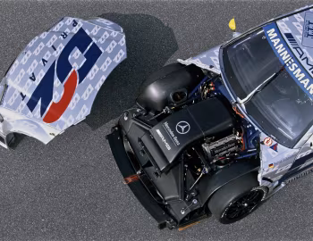 Bajo el capó Mercedes-Benz C AMG DTM (W202) '1994–96