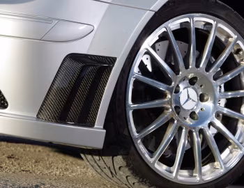 Mercedes-Benz CLK 63 AMG Black Series [UK-spec] (C209) '2007–09