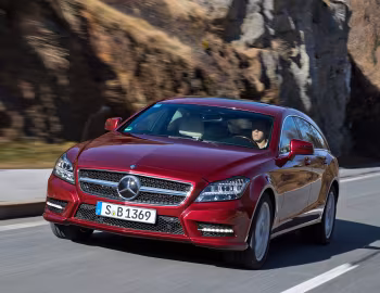 Mercedes-Benz CLS 500 4MATIC Shooting Brake AMG Sports Package (X218) '2012–14