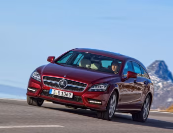 Mercedes-Benz CLS 500 4MATIC Shooting Brake AMG Sports Package (X218) '2012–14