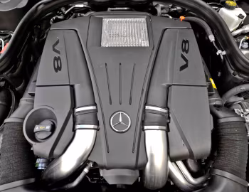 Bajo el capó 2011–14 Mercedes-Benz CLS 550 AMG Sports Package [US-spec] (C218) '2010–14