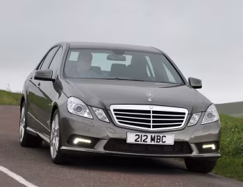 Mercedes-Benz E 220 CDI AMG Sports Package [UK-spec] (W212) '2009–12