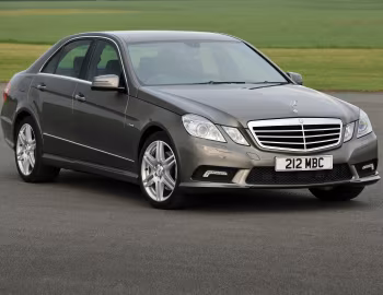 Mercedes-Benz E 220 CDI AMG Sports Package [UK-spec] (W212) '2009–12