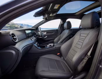 Interior Mercedes-Benz E 220 d AMG Line [Australia] (W213) '2016–20