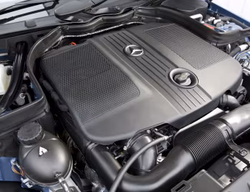 Bajo el capó Mercedes-Benz E 250 CDI Cabrio AMG Sports Package [UK-spec] (A207) '2010–12