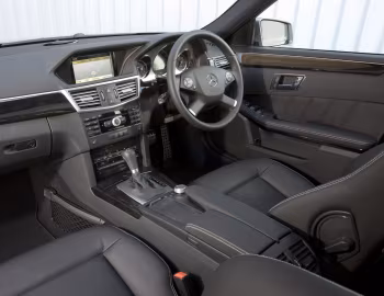 Painel frontal Mercedes-Benz E 250 CDI AMG Sports Package Estate [UK-spec] (S212) '2009–12
