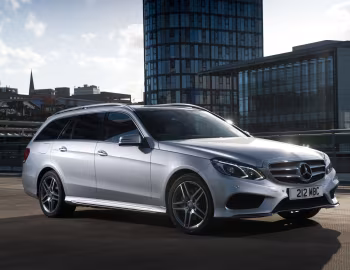 Mercedes-Benz E 350 BlueTec AMG Sports Package Estate [UK-spec] (S212) '2013–16