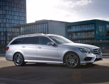 Mercedes-Benz E 350 BlueTec AMG Sports Package Estate [UK-spec] (S212) '2013–16