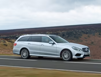 Mercedes-Benz E 350 BlueTec AMG Sports Package Estate [UK-spec] (S212) '2013–16