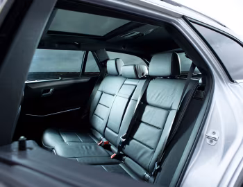 Interior Mercedes-Benz E 350 BlueTec AMG Sports Package Estate [UK-spec] (S212) '2013–16