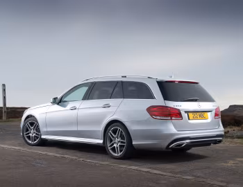 Mercedes-Benz E 350 BlueTec AMG Sports Package Estate [UK-spec] (S212) '2013–16
