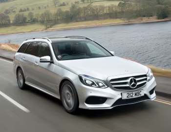 Mercedes-Benz E 350 BlueTec AMG Sports Package Estate [UK-spec] (S212) '2013–16