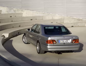 Mercedes-Benz E 50 AMG [Worldwide] (Bm.210.072) '1995–08.1997