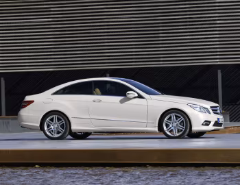 Mercedes-Benz E 500 Coupe AMG Sports Package [Worldwide] (C207) '2009–12