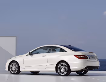 Mercedes-Benz E 500 Coupe AMG Sports Package [Worldwide] (C207) '2009–12