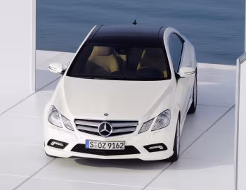 Mercedes-Benz E 500 Coupe AMG Sports Package [Worldwide] (C207) '2009–12