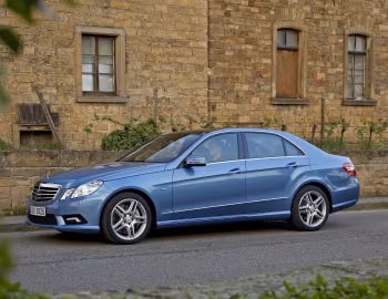 Mercedes-Benz E 500 AMG Sports Package (W212) '2009–12