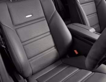 Інтер'єр Mercedes-Benz E 63 AMG [UK-spec] (W212) '2009–11