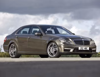 Mercedes-Benz E 63 AMG [UK-spec] (W212) '2009–11