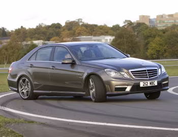 Mercedes-Benz E 63 AMG [UK-spec] (W212) '2009–11