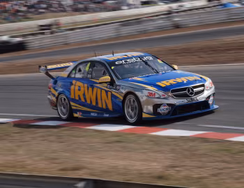 Mercedes-Benz E 63 AMG V8 Supercar (W212) '2013–15