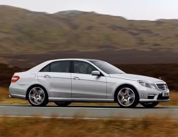 Mercedes-Benz E 63 AMG [UK-spec] (W212) '2012–13