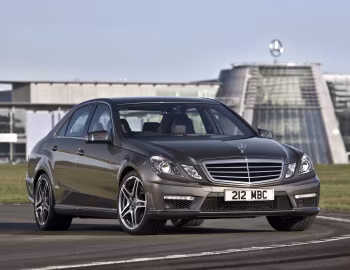 Mercedes-Benz E 63 AMG [UK-spec] (W212) '2009–11